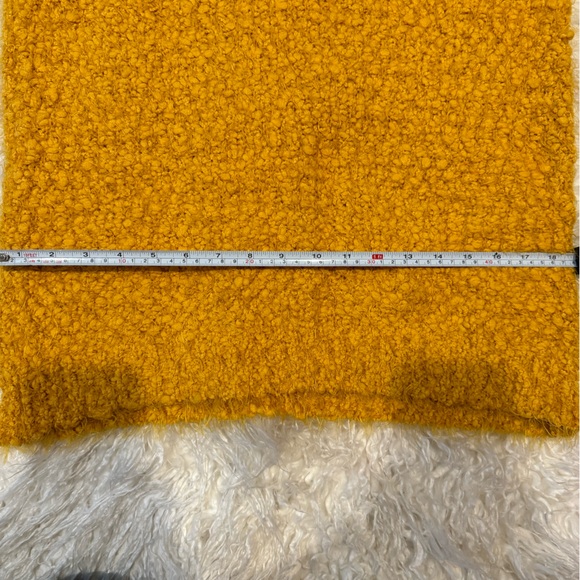 Fall sweater - Picture 4 of 9